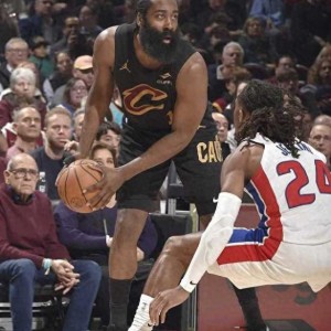 多多28体育-哈登一人撑起克里夫兰！7助攻激活1奇兵 “德国超跑”15分灭旧主|詹姆斯·哈登|骑士|活塞|三分球|泰森_新浪体育_新浪新闻